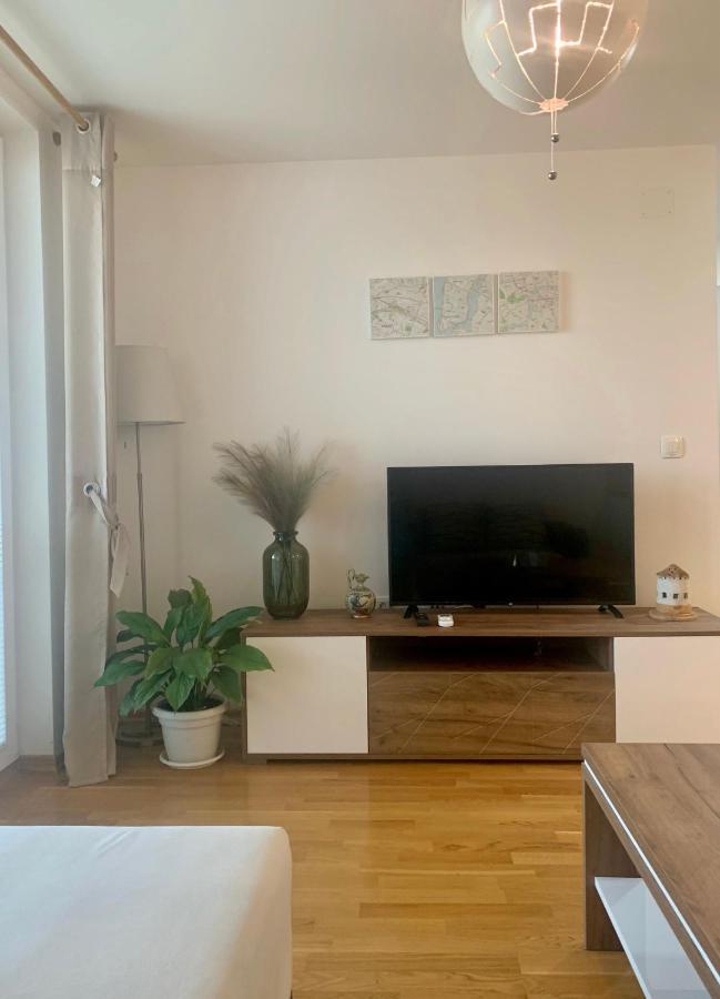 סקופיה Artemis Business Apartment מראה חיצוני תמונה