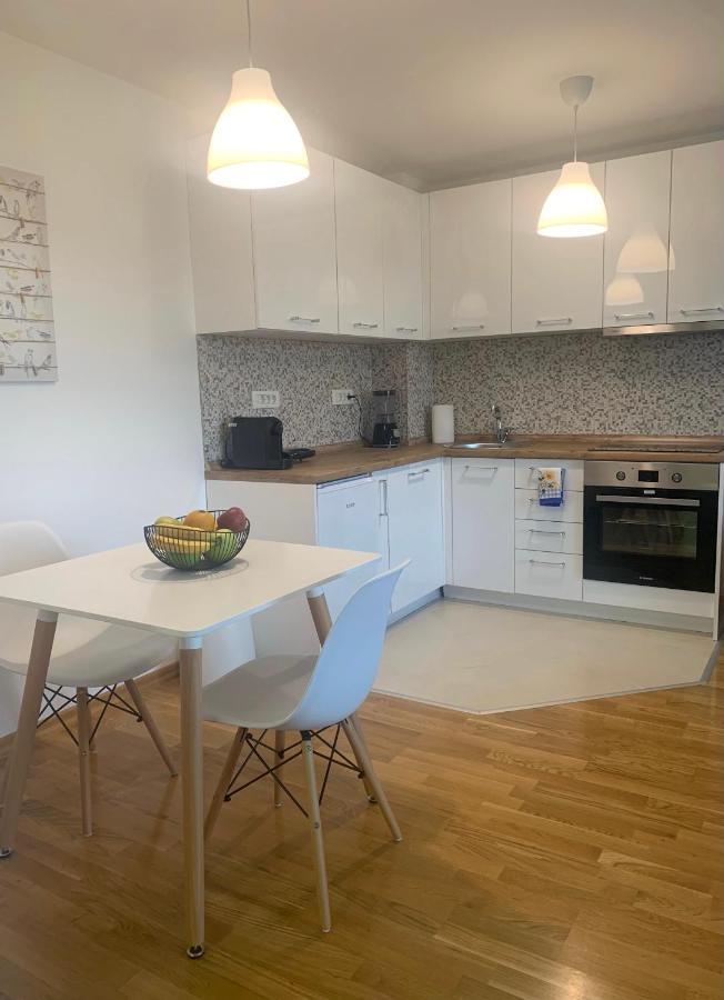 סקופיה Artemis Business Apartment מראה חיצוני תמונה